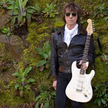 Jeff Beck 2016 promo photo