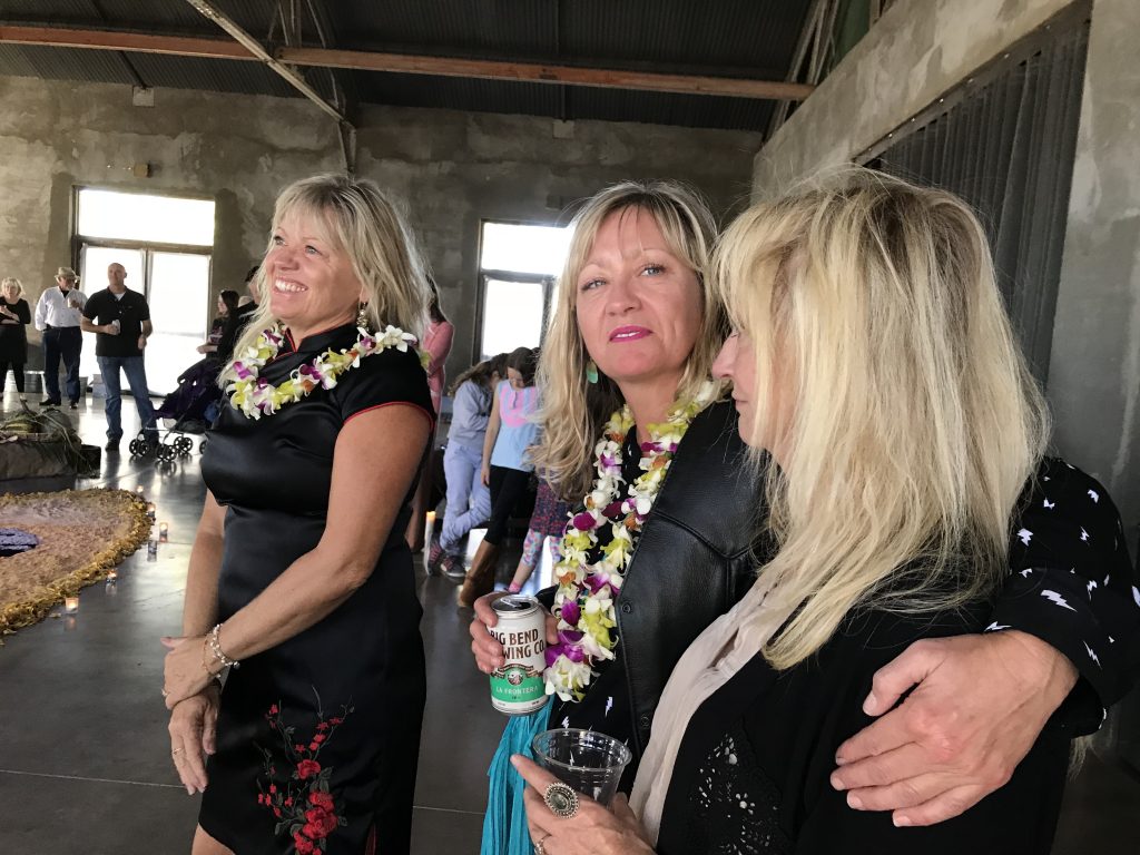 Flaunn Elder Jamieson, Shaula Elder and Debbie Wood. Photo: Roy Watson.