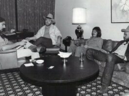 Stephen K. Peeples interviews ZZ Top's Dusty Hill, Frank Beard and Billy Gibbons at the Fairmont Hotel, Dallas, Nov. 29, 1975.